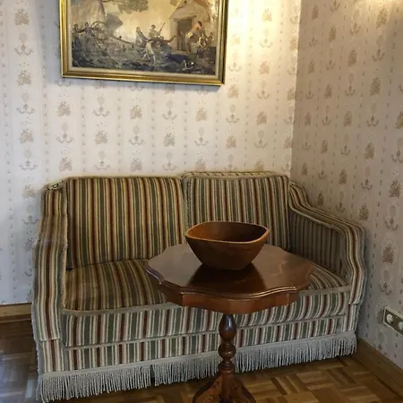 Morris Bad Gastein